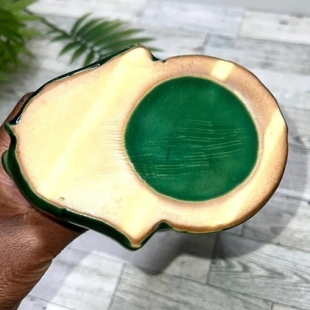 N/A green majolica